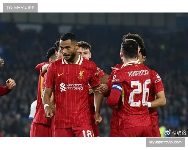 布莱顿主场迎战利物浦 海鸥军团利用定位球制造威胁 布莱顿主场迎战利物浦 海鸥军团利用定位球制造威胁