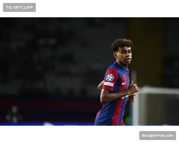 亚马尔戴帽创西甲21世纪最年轻纪录,拉玛西亚新星闪耀